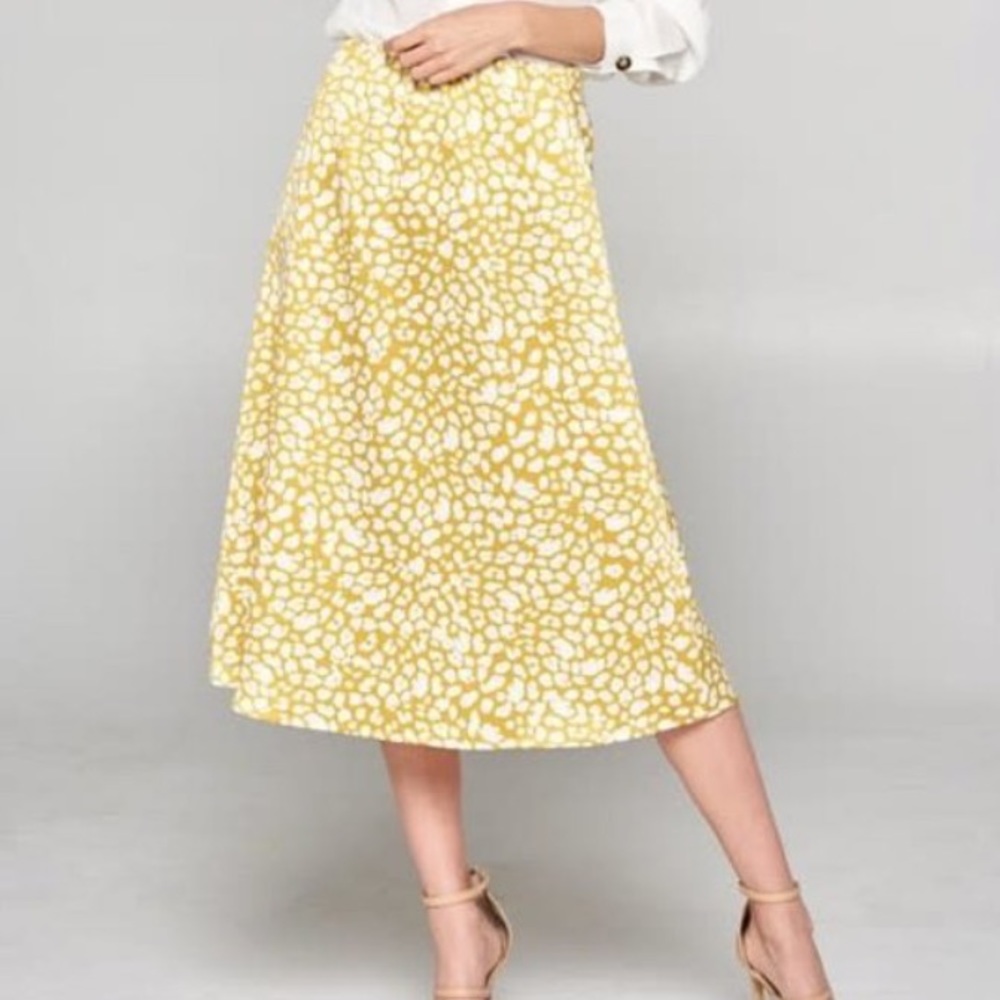 Ellison brand mustard leopard print midi skirt